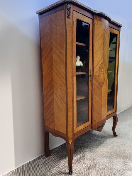 kleine-Franse-boekenkast-vitrinekast-Louis-XV-NapoleonIII-small-bookcase-display-cabinet-rosewood-marqueterie-antiek-00001 (4)